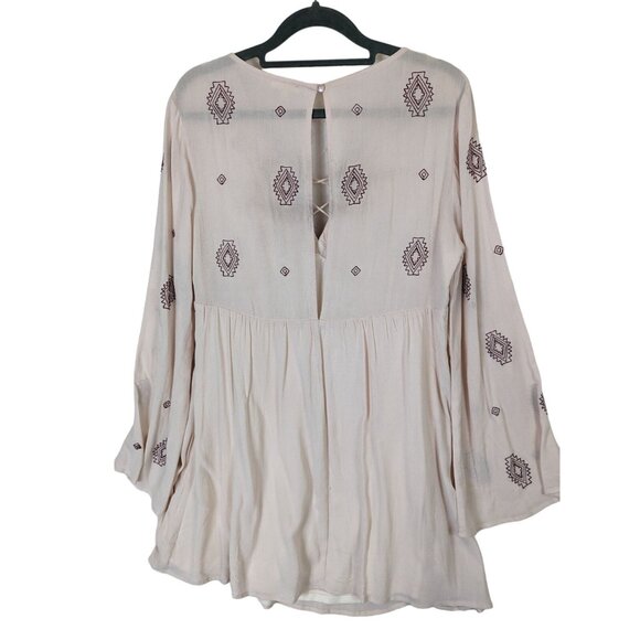 En Creme Women size M Embroidered Peasant Bohemian Flared Sleeve Aztec Tunic Top - Picture 14 of 14